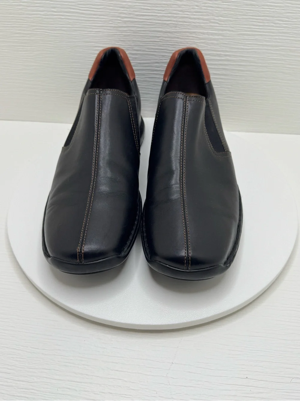 Cole Haan C24673 Black Leather Slip-On Loafers with Brown Accents